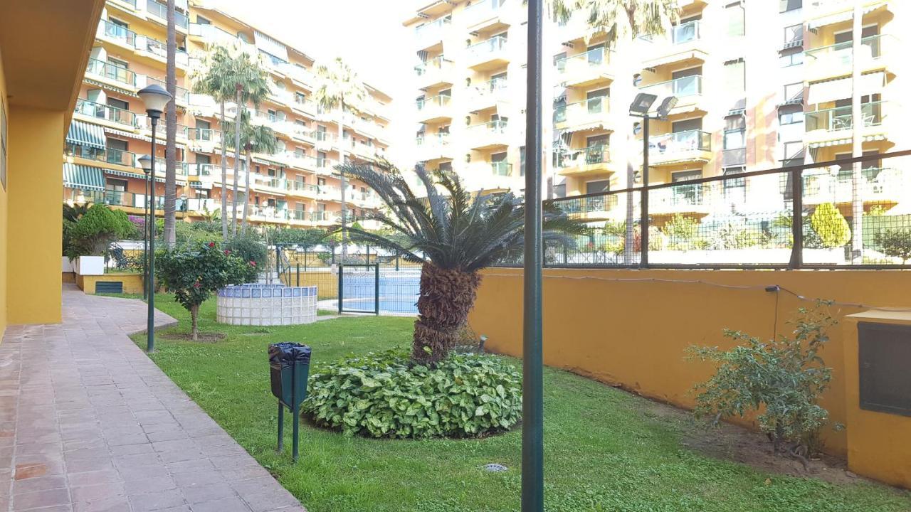 Impresionante Primera Linea De Playa, Bajondillo Beach Torremolinos Exteriér fotografie