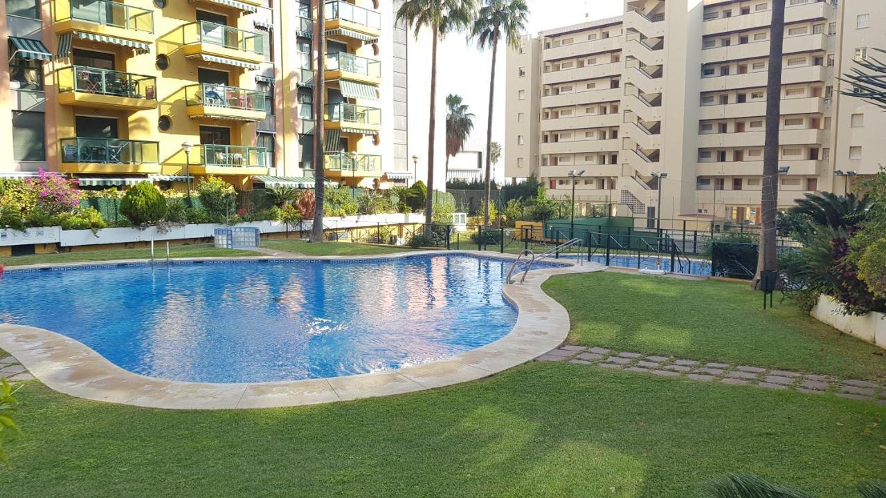 Impresionante Primera Linea De Playa, Bajondillo Beach Torremolinos Exteriér fotografie