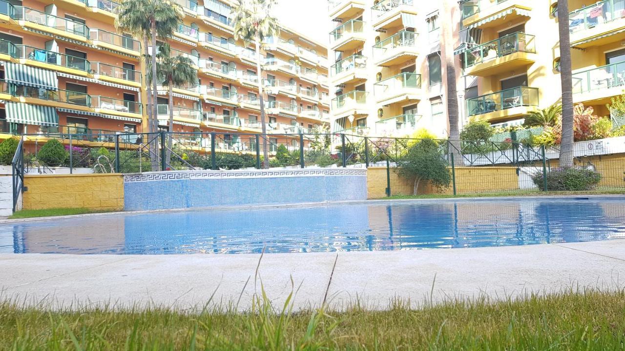 Impresionante Primera Linea De Playa, Bajondillo Beach Torremolinos Exteriér fotografie